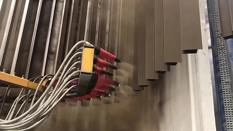Aluminum Profile Automatic Powder Coating System in Asia